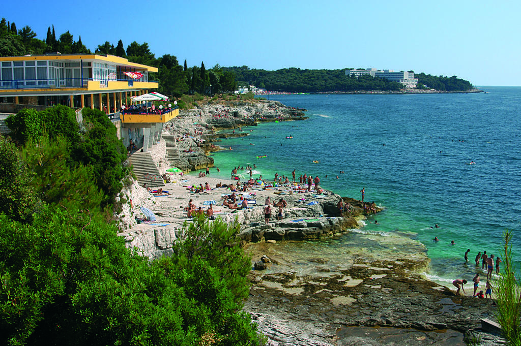 Horizont Resort Pula Exterior photo
