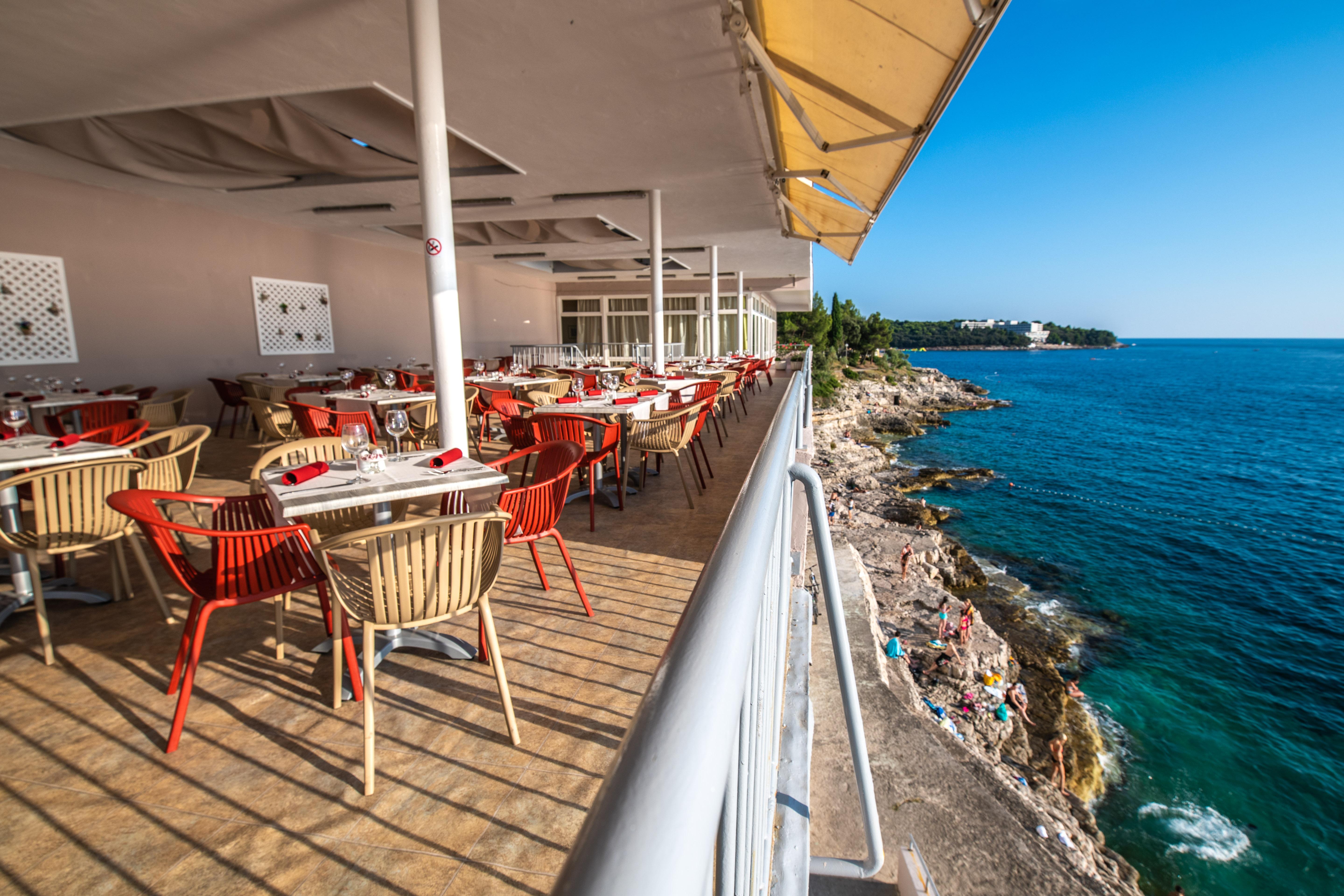 Horizont Resort Pula Exterior photo