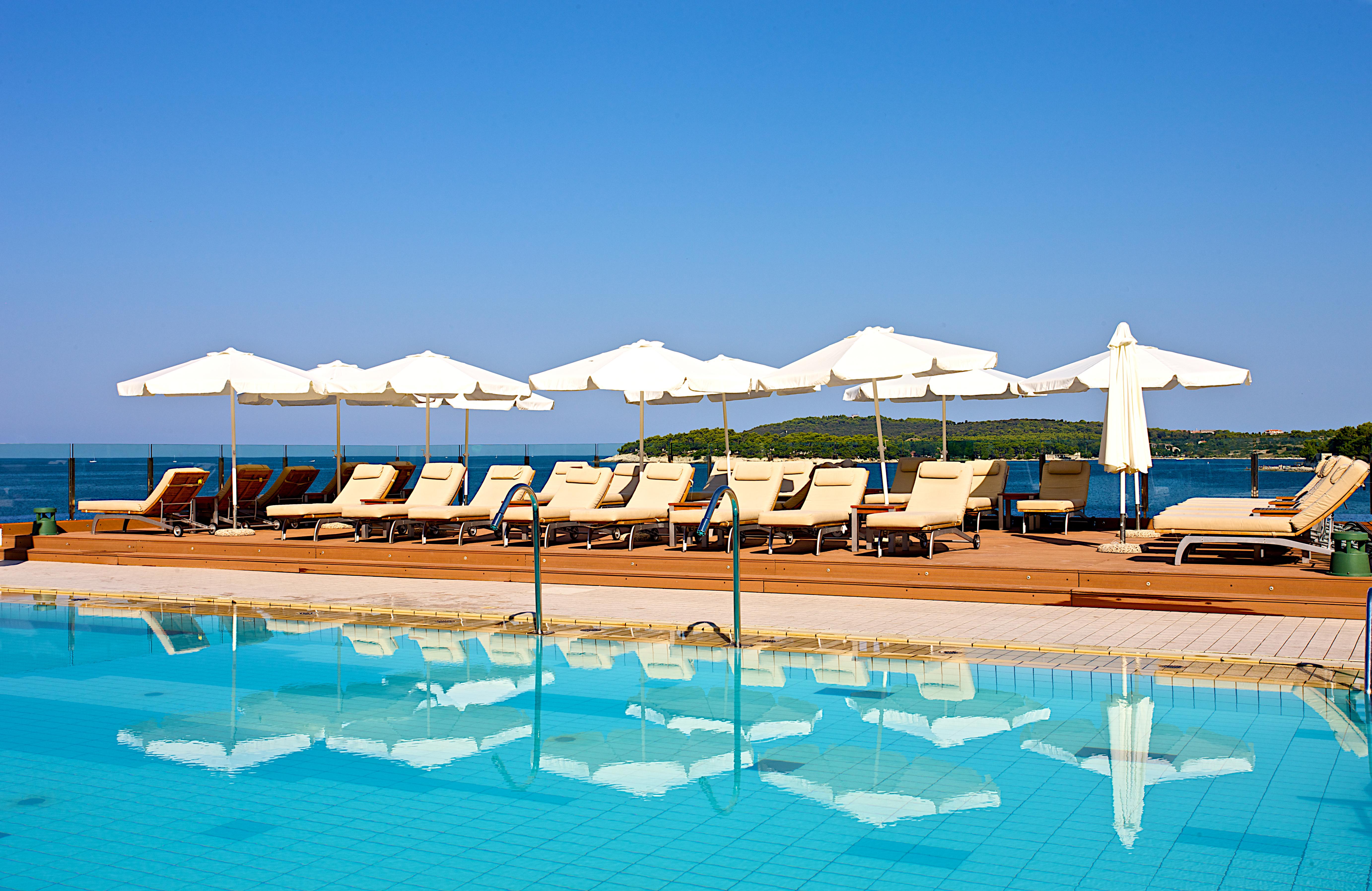 Horizont Resort Pula Exterior photo