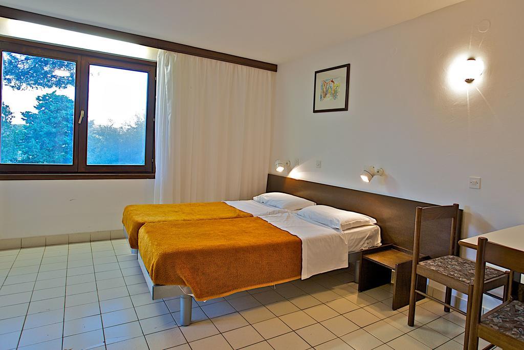 Horizont Resort Pula Exterior photo